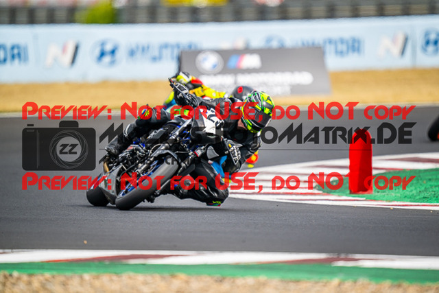 MaZZes_FotoMatrix_220625_0991 | TWINCUP