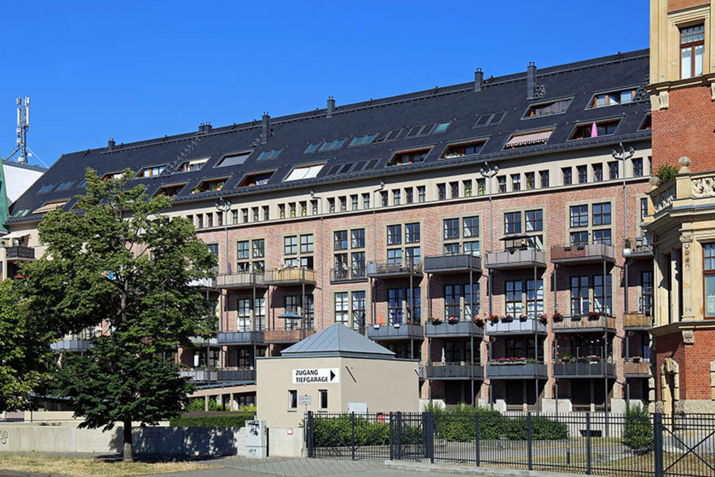 Foto: Leipzig - Deutsches Buchgewerbehaus | Das Team hinter BILDLEXIKON LEIPZIG bündelt historische wie aktuelle Informationen über die Stadt Leipzig in Text und Bild auf einer Plattform und stellt diese der interessierten Öffentlichkeit zur Verfügung.