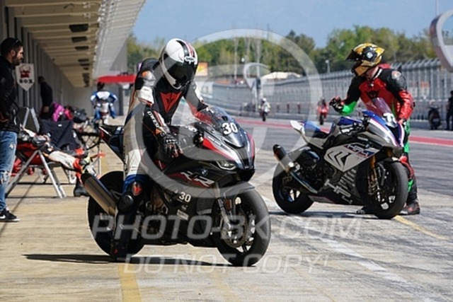 2023_04_07_PBK_13340 | Sportfotografie; SlowMotion; Video; Rennstrecke; Hafeneger; Speer; Racing; RSE; BMW; CBO; Trackday; Motorsportarena; Hockenheimring; Brno; Most; Barcelona; Valencia