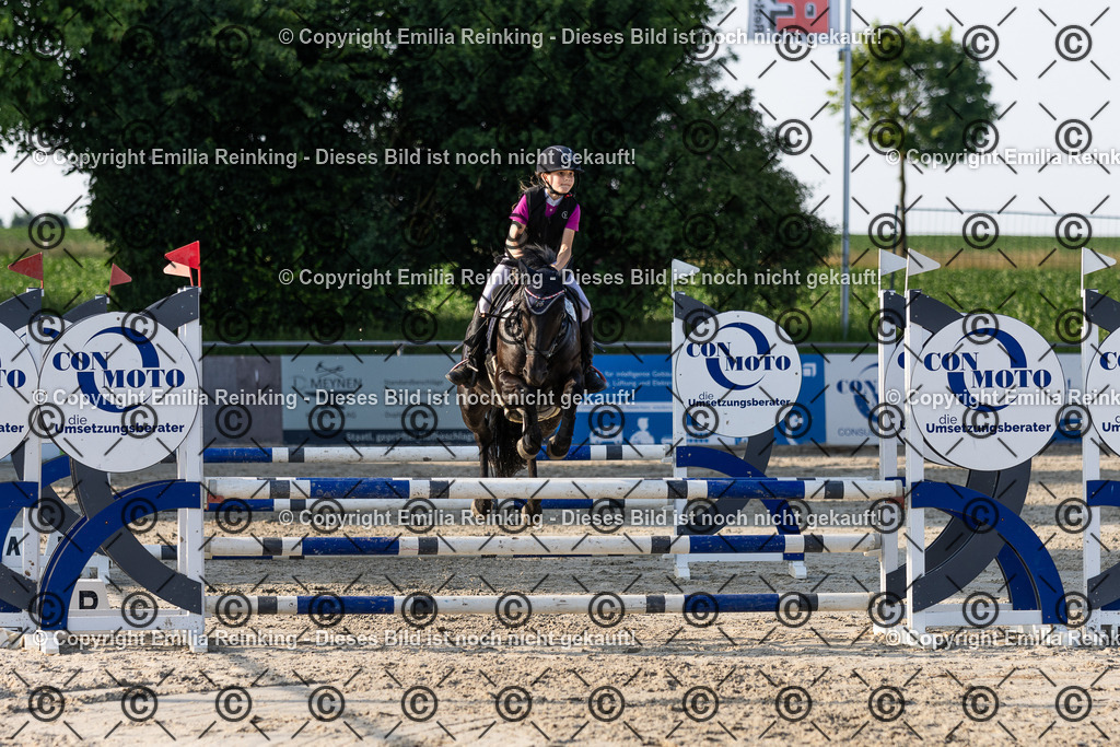 CL5A1494 | Emilia Reinking Fotografie - Realisiert mit Pictrs.com