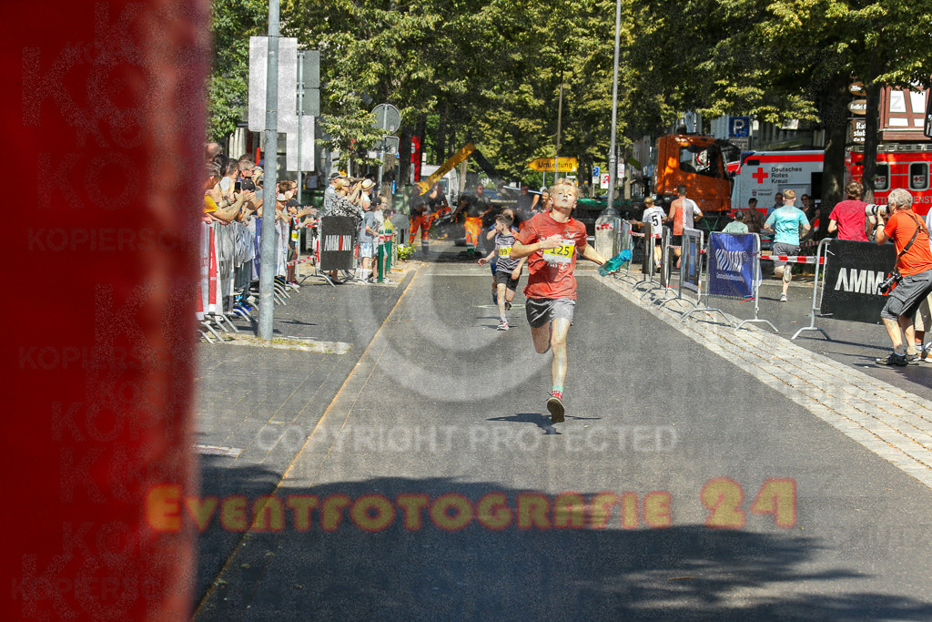 250621_1042_EX1_2171 | Sportfotografie im Rhein-Sieg Kreis, Köln, Bonn, NRW, Rheinland Pfalz, Hessen, etc. Unser Tätigkeitsfeld umfasst den Laufsport vom Volkslauf über den Marathon, Duathlon, Triathon bis zum Ultralauf wie Kölnpfad Ultra oder Schindertrail.