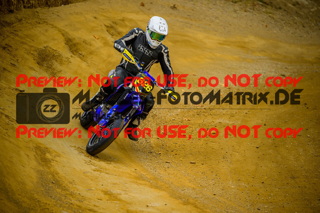 MaZZes_Fotomatrix_20251011_6021986_3933 | SENIOR