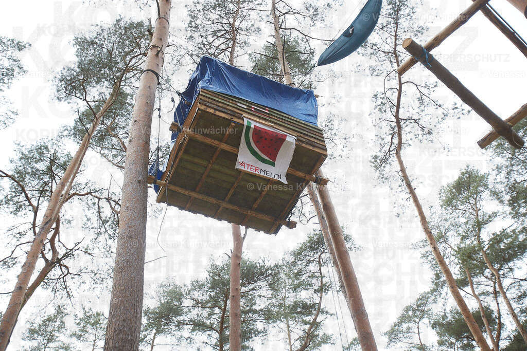 240310 TeslaNeinDanke_70 | Vanessa Kleinwächter - Realisiert mit Pictrs.com