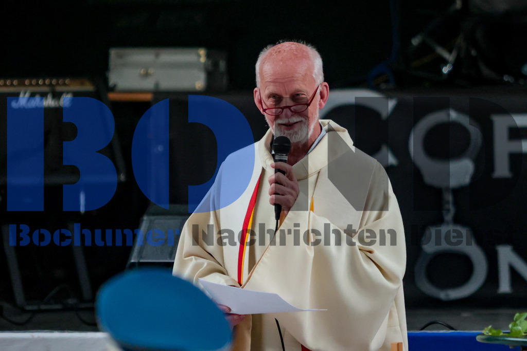 Maiabendfest 2024 {date} -  | {headline}



(Foto: Sebastian Sendlak / BOND)

 - Realisiert mit Pictrs.com