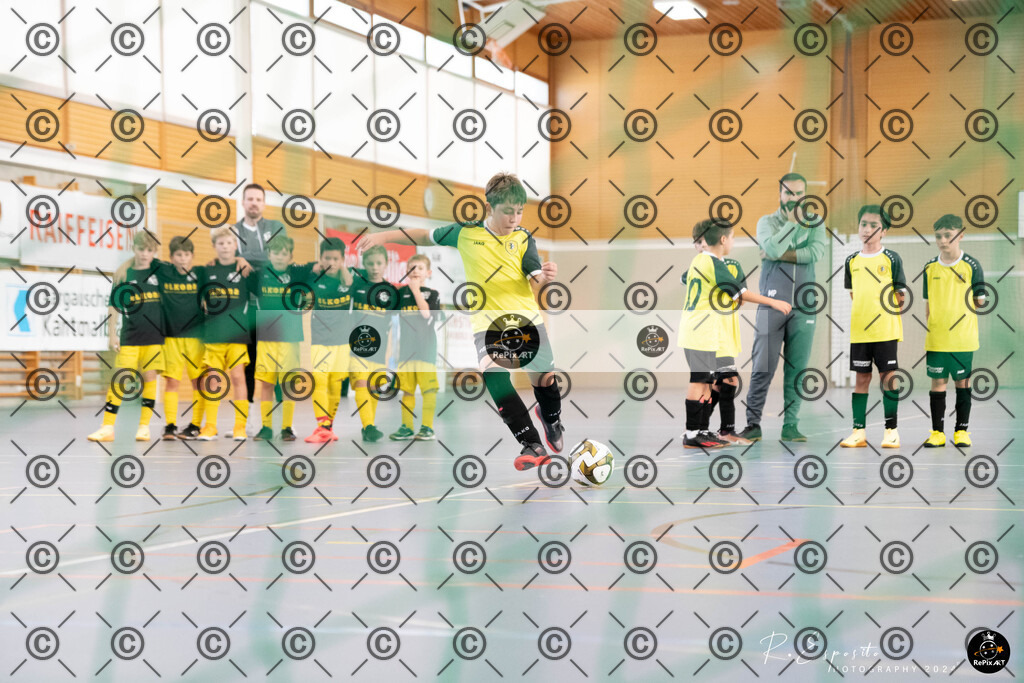 20241123_FCR-Hallenturnier-E__011 | Sport und Naturfotografie von Roberto Esposito zeigt echte Momente Bewegung und die Schönheit der Natur. Ausdrucksstarke Bilder schaffen Emotionen.