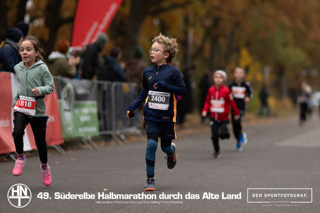 Süderelbe Halbmarathon 2025 I 09.11.2025 I Fotograf_DerSportfotograf.I 00195 | Der Sportfotograf. - Realisiert mit Pictrs.com