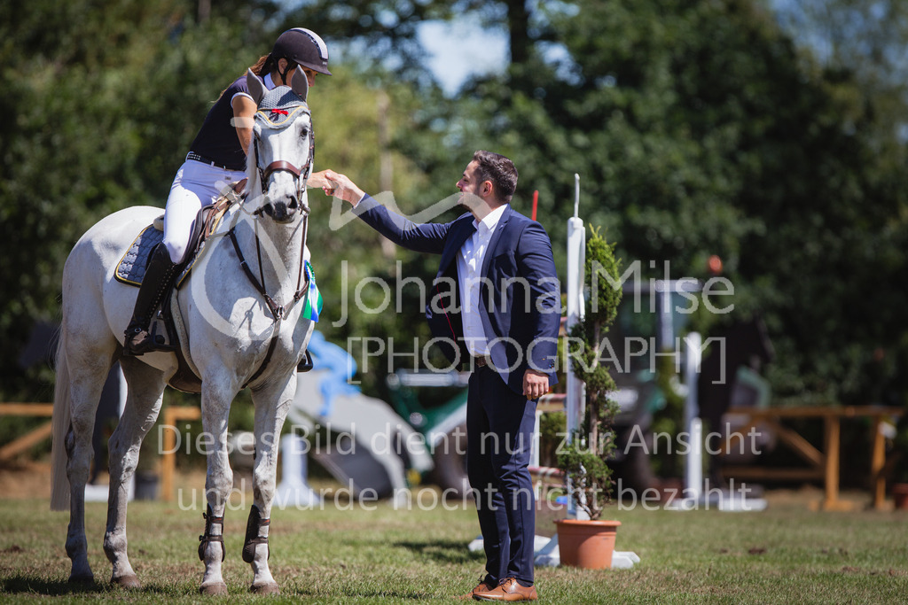 220717_LC_SparkassenTrophy-713 | Deine schönsten Turniermomente als professionelle Fotos! Entdecke hochwertige Pferdesport-Fotografie im Online-Shop. Jetzt Fotos finden & bestellen!