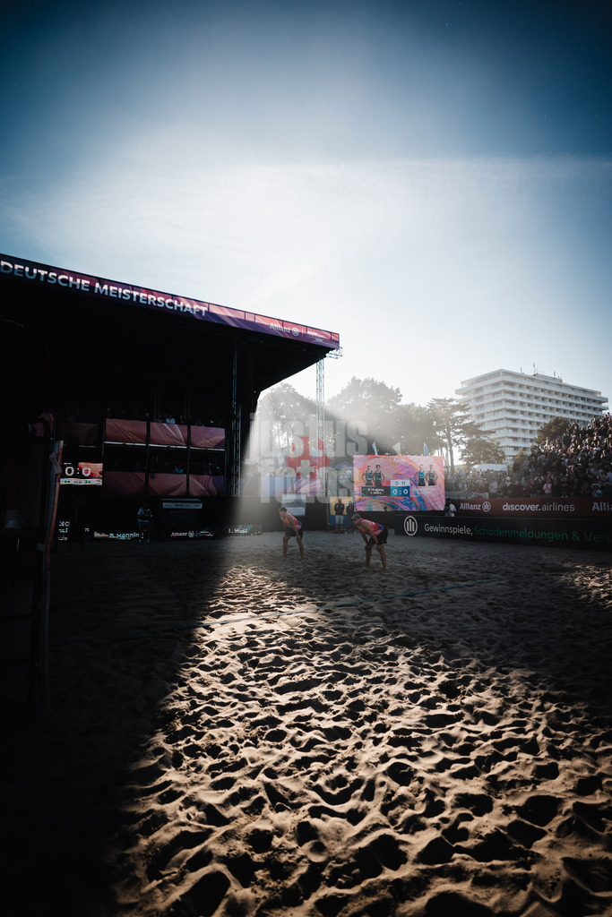 Beachvolleyball | Männer | Finale | Deutsche Meisterschaften 2025 Timmendorfer Strand | 07.09.2025 | v.l. Sven Winter und Lukas Pfretzschner