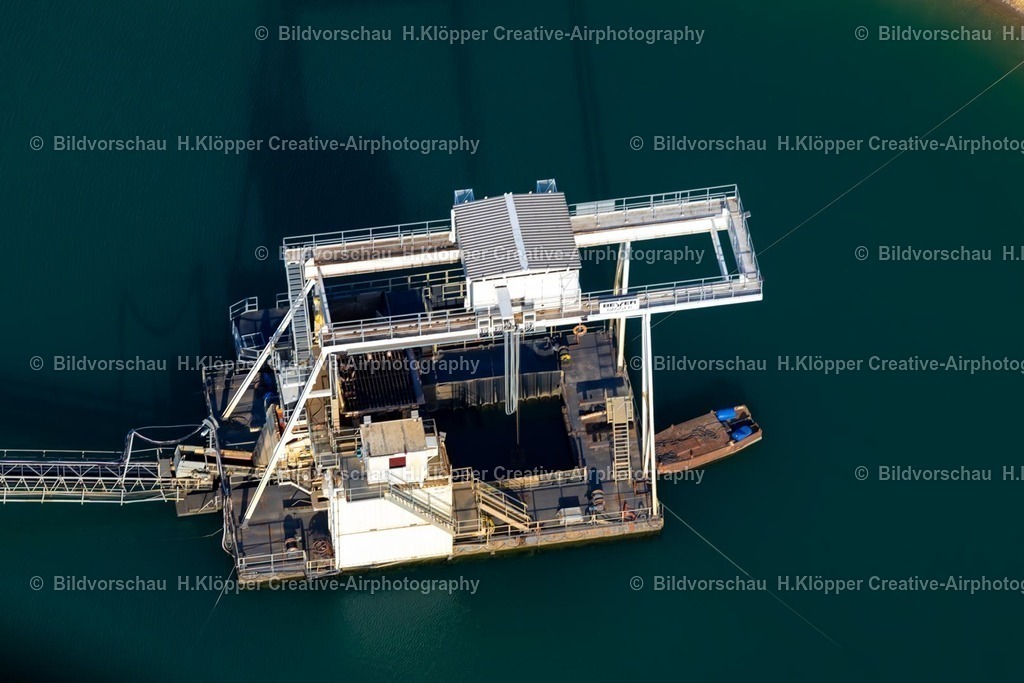 Luftbilder Kerken-7675 | Luftbildfotografie Baggersee und Kies- Tagebau " Holcim Kies und Splitt GmbH " in Kerken im Bundesland Nordrhein-Westfalen, Deutschland - Realisiert mit Pictrs.com