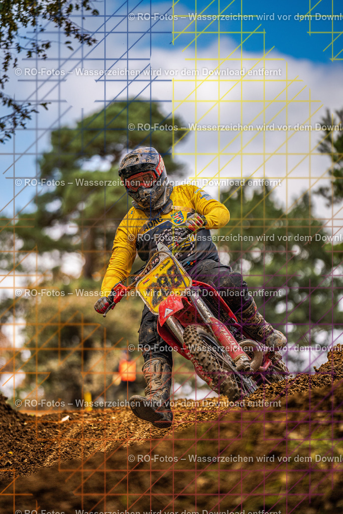 Sechshelden 2026 Sonntag  -1926 | Sportfotografie von RO-Fotos: Motorsport, Motocross, Enduro, Laufveranstaltungen und Triathlon. Professionelle Fotos von Sportlern und Events. - Realisiert mit Pictrs.com