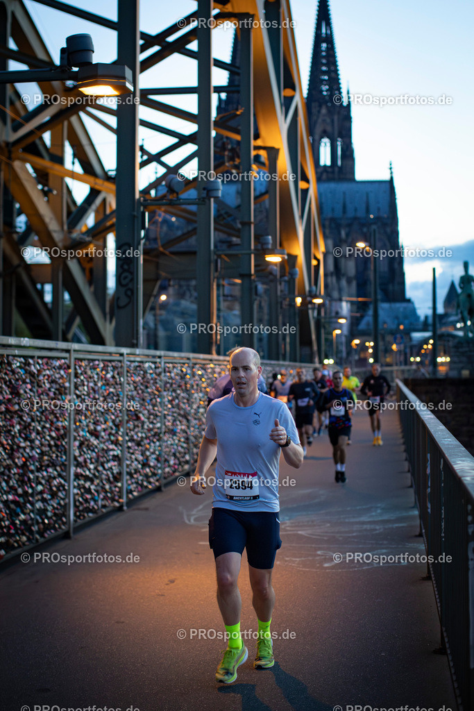 22. Nachtlauf des ASV Koeln; Koeln, 28.05.25 | Impressionen vom 22. Nachtlauf des ASV Koeln am 28.05.25 in der Altstadt von Koeln (Deutschland). Foto: BEAUTIFUL SPORTS/Bernd Hoffmann