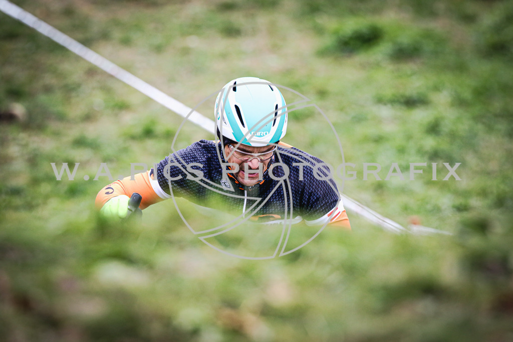 ..... | AUSTRIA, 24.11.24, 3.Radquerfeldein GP um das Sportzentrum Gunskirchen Image shows: Photo: Wapics / Andreas Willdoner