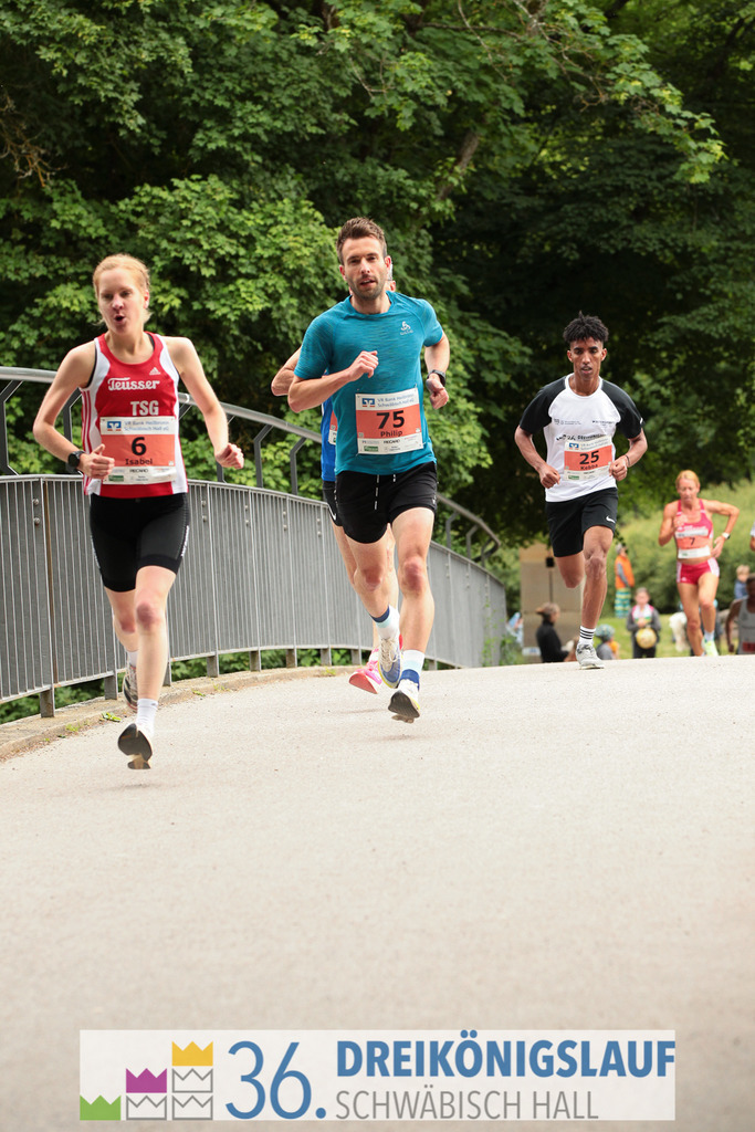 VR Bank Hauptlauf 10km | 3königslauf 2022 VR Bank Hauptlauf - Realisiert mit Pictrs.com