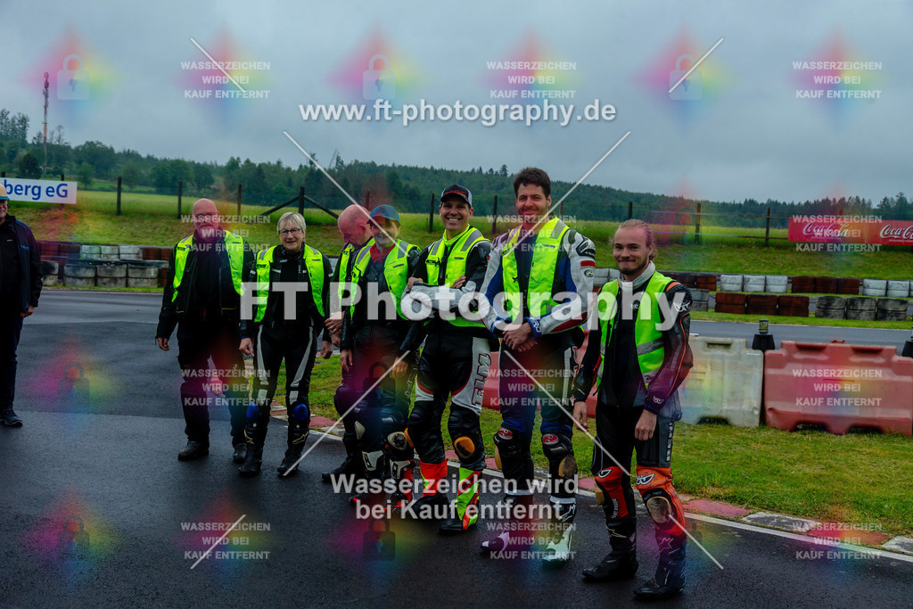 OBK-5926 | Hier findet Ihr Bilder von Touristenfahrten auf der Nürburgring Nordschleife oder von anderen Veranstaltungen die ich besucht habe. Viel Spass beim Durch Schauen 