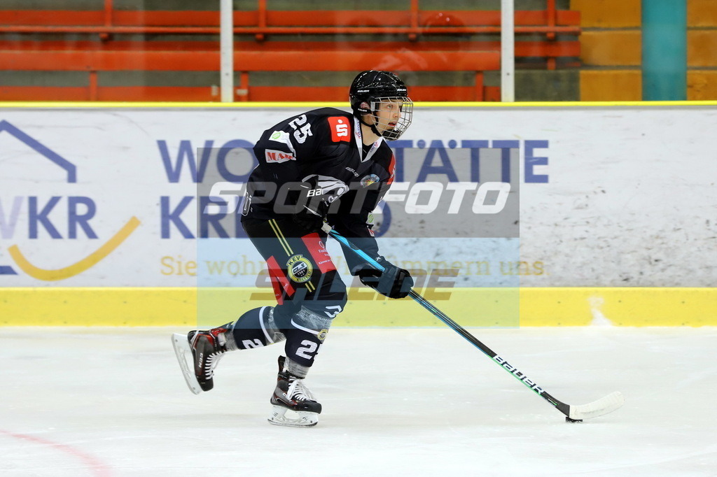 Tom Schmitz - KEV'81 | Tom Schmitz - KEV'81 - Realisiert mit Pictrs.com