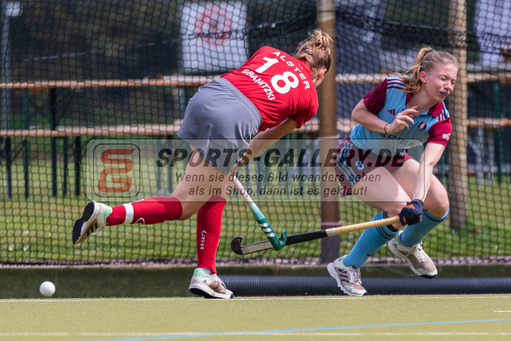 SM_20240427-D5A_6713 | Playoffs:1.Bundesliga Feldhockey (W) UHC - DCadA /  1:3 (0:1)