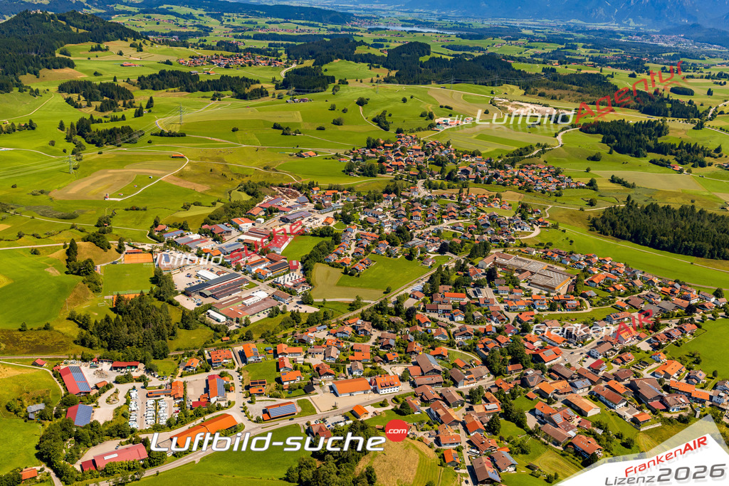 Luftaufnahme von Weißbach Pfronten Bild- Das Luftbild wurde 2025 vom UL-Flugzeug heraus erstellt ( keine Drohne ) - Hochauflösende Luftaufnahme -Nicht vergleichbar mit Google Maps oder Satelittenbilder- Die Geschenkidee !Mit Lizenz und Bildrechte bestellbar