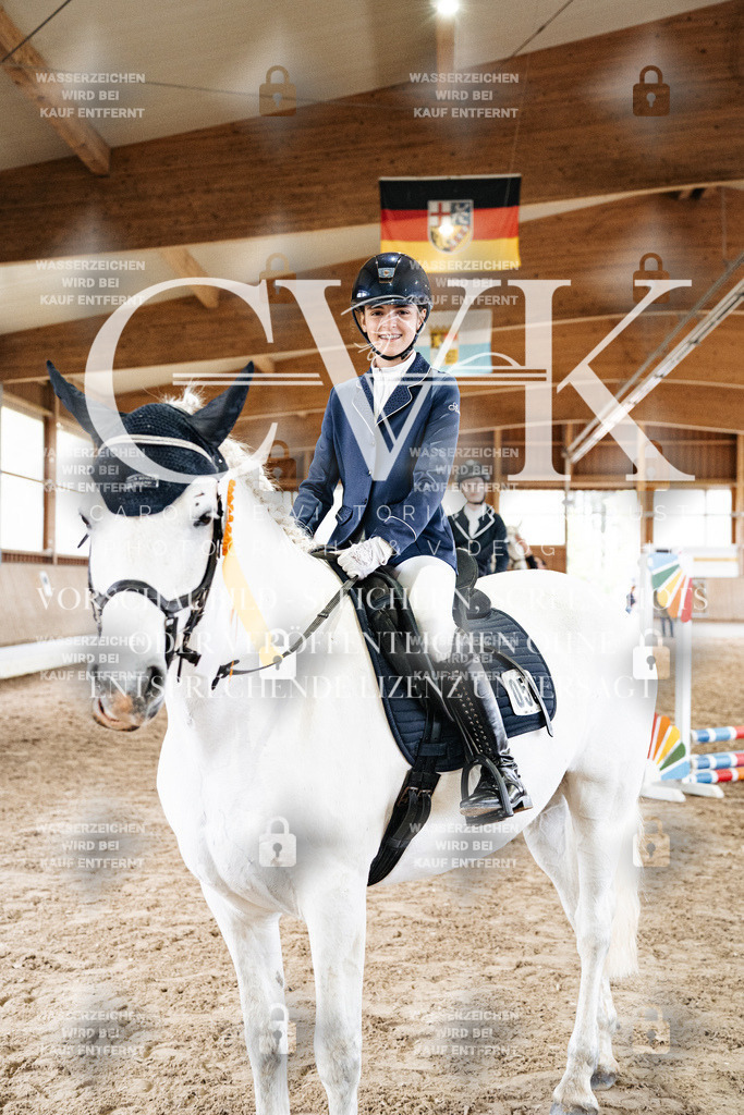 CK703427 | Turnierfotografie Pferdefotografie Trier Rheinland-Pfalz Pferdesport Reitsport Tierfotografie Sportfotografie Pferdevideo Pferdevideografie Equestrianvideography equestrianphotography  - Realisiert mit Pictrs.com