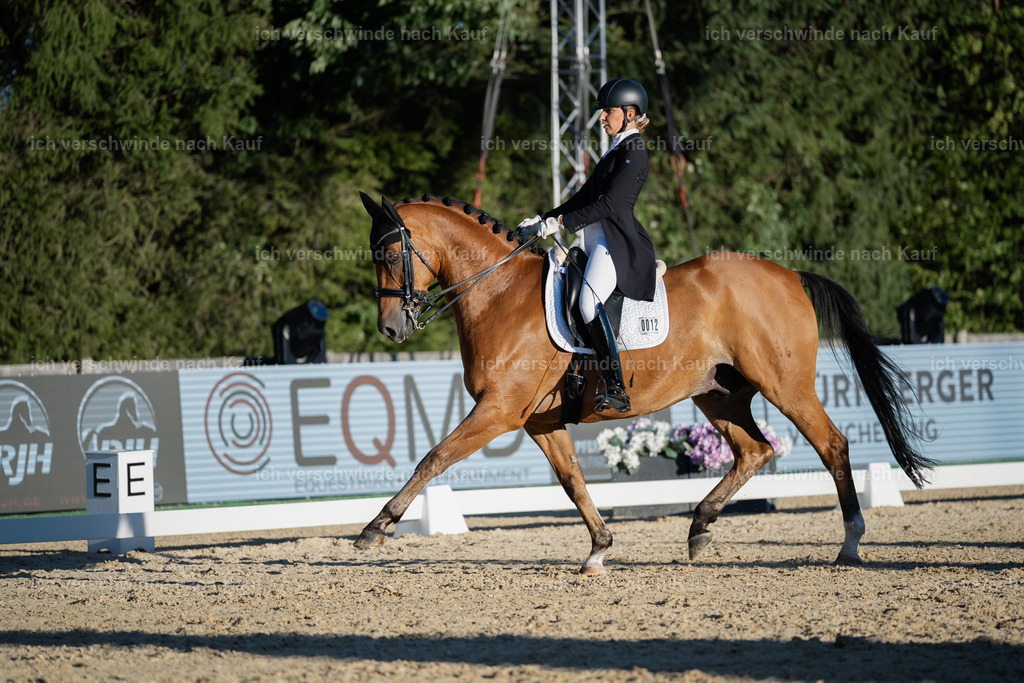 FHC2026_P09_12_11751 | Fichtenhof Classics 2026 – Grand Prix de Dressage - VOLTAIRE Design Preis, Reitanlage Fichtenhof, Sch ftlarn