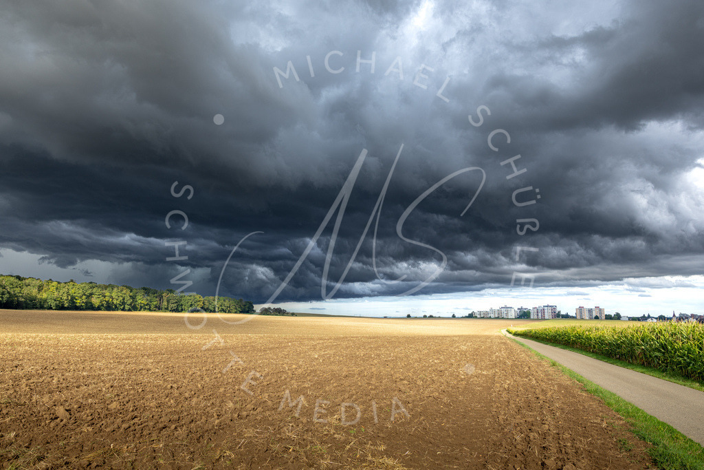 2025-09-04 Hemmingen Wolken Drama 015 | Schwotte Media - Realisiert mit Pictrs.com