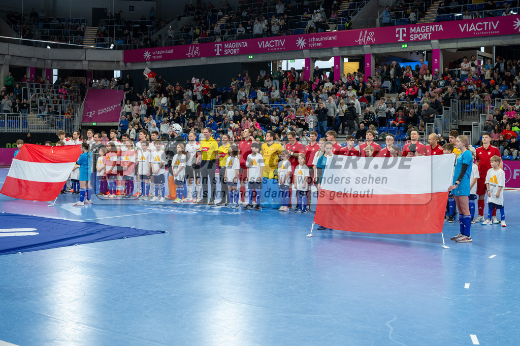 Halle EM Finale _ Siegerehrung 11.1.26 SG kl-5438 | Hockey,Sport,Fieldhockey,1.Bundesliga,2.Bundesliga,Sportfotografie,Shop,Sportphotography,Feldhockey,Hockeyliga
