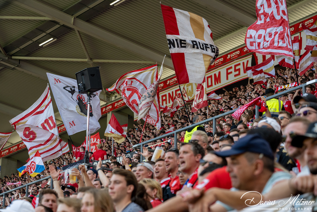 1. FSV Mainz 05 | Fotos und Bilder zum 1. FSV Mainz 05 in Mainz