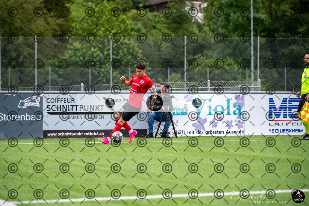 20240611_FC-Rothrist 1-Final_094 | Sport und Naturfotografie von Roberto Esposito zeigt echte Momente Bewegung und die Schönheit der Natur. Ausdrucksstarke Bilder schaffen Emotionen.