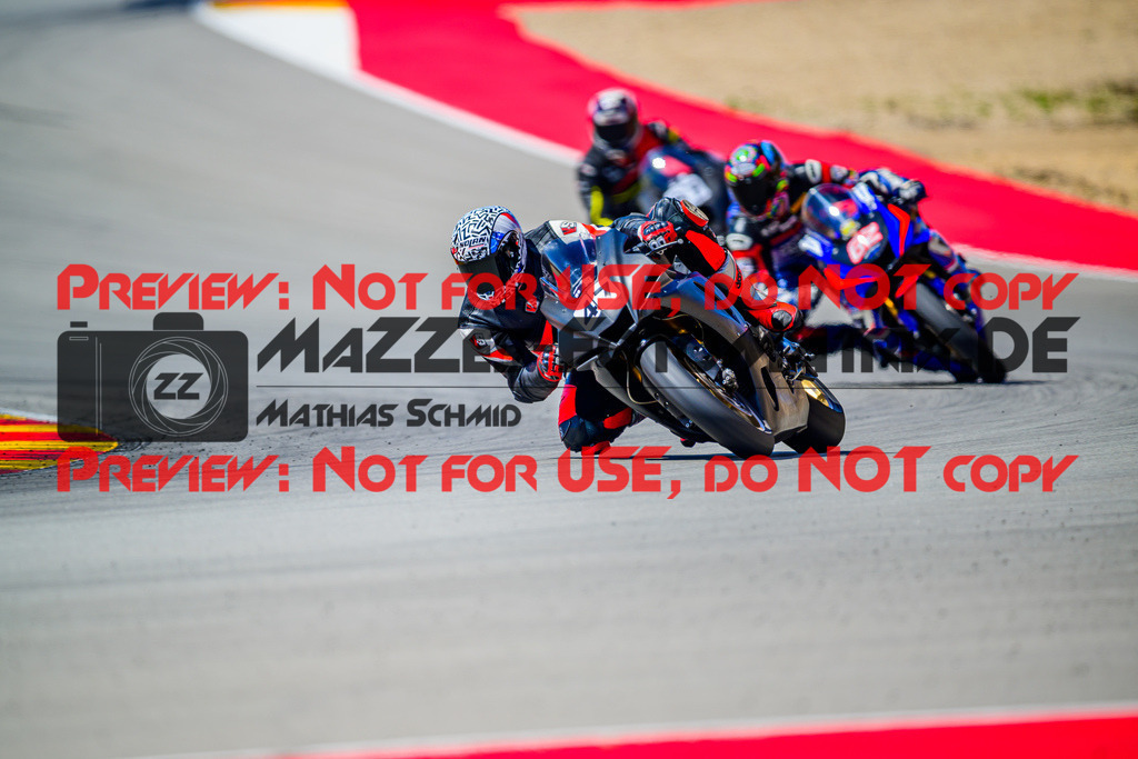 MaZZes_Fotomatrix_20260414_6007705_5892 | WEISS