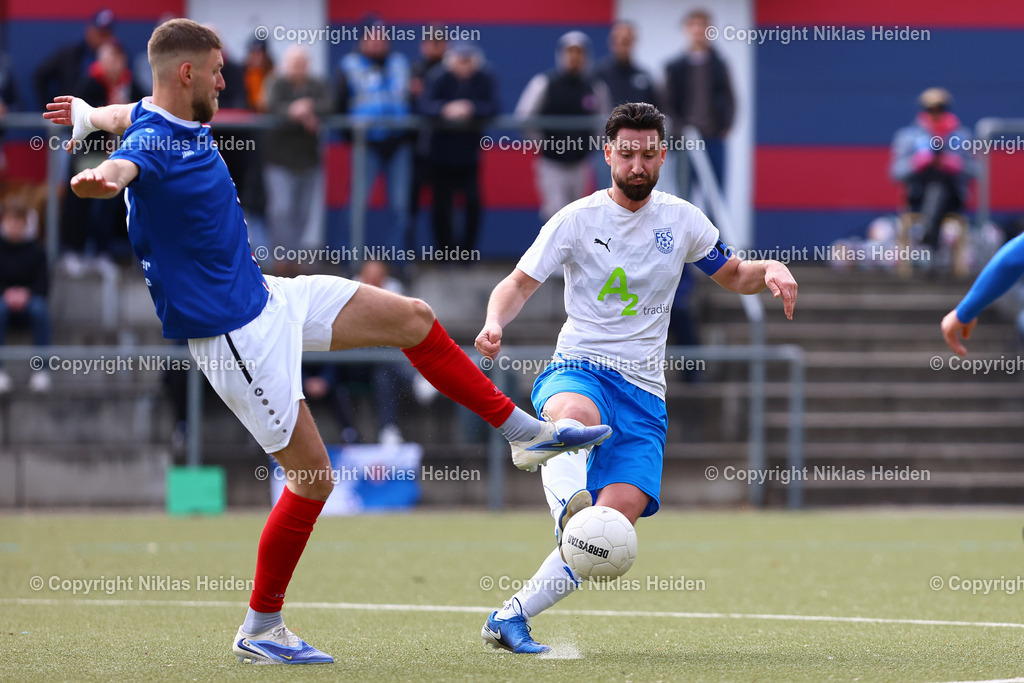 NH_TSVSasel_FCSuederelbe_OberligaHamburg_03042026 | #20 Selim Ajkic (TSV Sasel), #25 Marcel Andrijanic (FC Süderelbe)Fußball I Herren I Gamesright Oberliga Hamburg I Saison 2025-2026  I 18. Spieltag I TSV Sasel - FC Süderelbe I 03.04.2026 I Sportplatz Parkweg