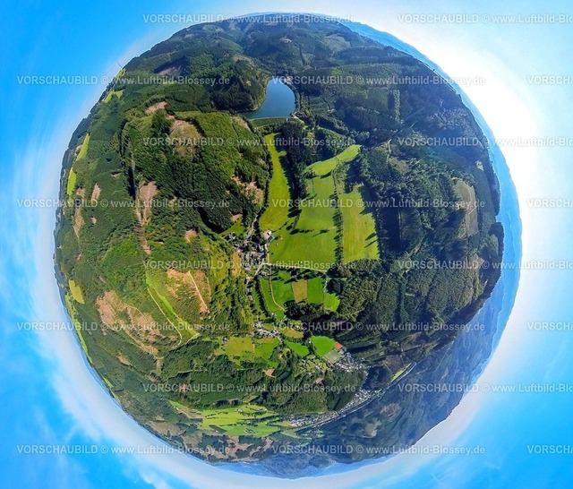 Finnentrop230990285Roenkhausen | Luftbild, Waldgebiet Ortsteil Glinge, Glingebachtalsperre, Erdkugel, Fisheye Aufnahme, Fischaugen Aufnahme, 360 Grad Aufnahme, tiny world, Rönkhausen, Finnentrop, Sauerland, Nordrhein-Westfalen, Deutschland