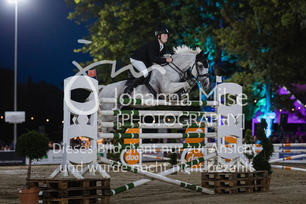 230826_Delbrueck_Barriere-132 | Deine schönsten Turniermomente als professionelle Fotos! Entdecke hochwertige Pferdesport-Fotografie im Online-Shop. Jetzt Fotos finden & bestellen!