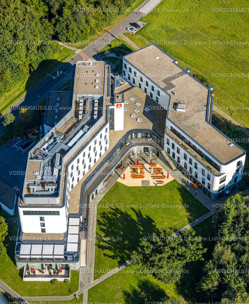 Sprockhoevel240811102 | Luftbild, IG Metall Bildungszentrum Sprockhövel im Wald, Otto-Brenner-Straße, Obersprockhövel, Sprockhövel, Ruhrgebiet, Nordrhein-Westfalen, Deutschland