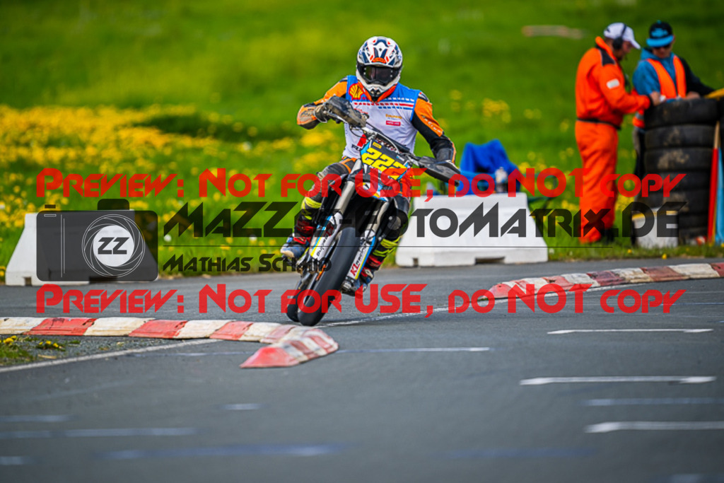 MaZZes_FotoMatrix_230506_7643 | S2