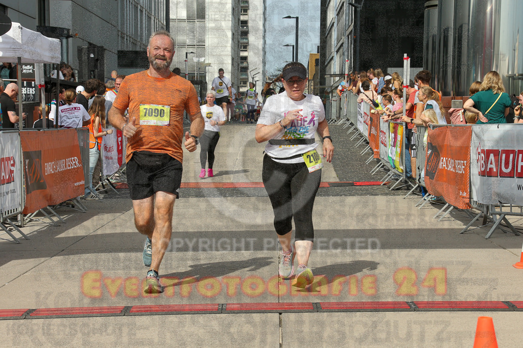 250920_1343_EX1_6347 | Sportfotografie im Rhein-Sieg Kreis, Köln, Bonn, NRW, Rheinland Pfalz, Hessen, etc. Unser Tätigkeitsfeld umfasst den Laufsport vom Volkslauf über den Marathon, Duathlon, Triathon bis zum Ultralauf wie Kölnpfad Ultra oder Schindertrail.
