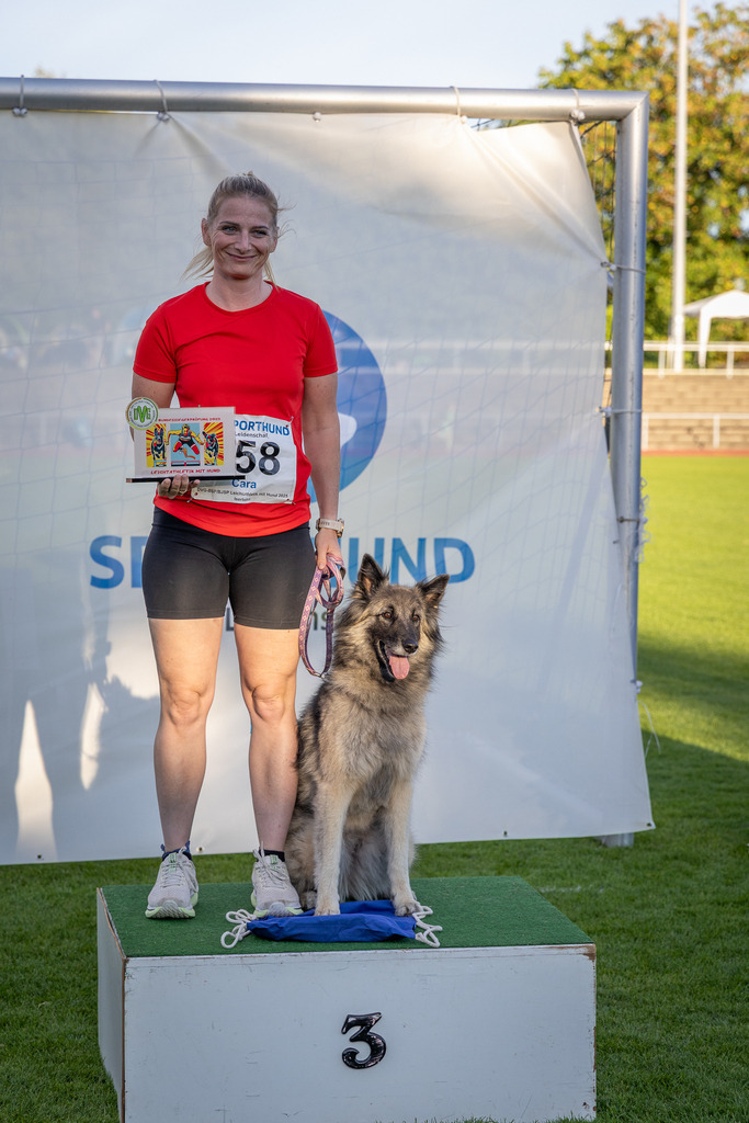 Pfotenfotografie_DV3A4602-2 | Hundefotografie, Tierfotograf, Pfotenfotografie, Fotoshooting Hund, Hunde Portrait, Hundesport, Hundeportraits, Heideshooting, Hunde, Sportfotograf, Hundefotograf, Turnierhundsport, THS,  - Realisiert mit Pictrs.com