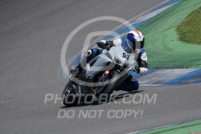 2022_05_09_PBK_24167 | Sportfotografie; SlowMotion; Video; Rennstrecke; Hafeneger; Speer; Racing; RSE; BMW; CBO; Trackday; Motorsportarena; Hockenheimring; Brno; Most; Barcelona; Valencia