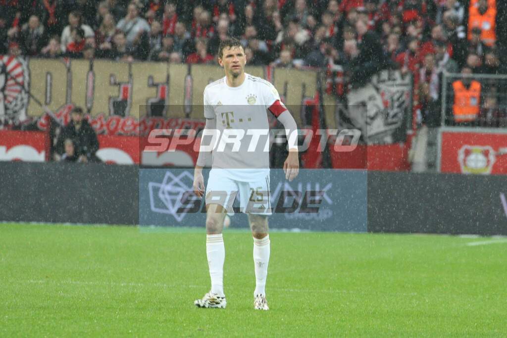 Bayer 04 Leverkusen - FC Bayern München | Thomas Müller - © Sportfoto-Sale (MK) - Realisiert mit Pictrs.com