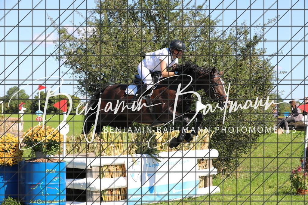 AZ2A0283 | Benjamin Bartmann Photomoments