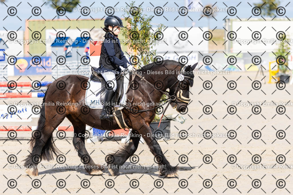 CL5A1862 | Emilia Reinking Fotografie - Realisiert mit Pictrs.com