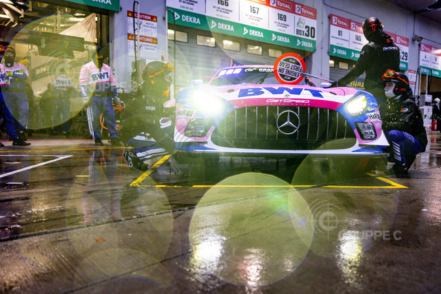 24hNbr21_068825TU_BU | Motorsport-Fotografie: DTM, 24h Nürburgring und GT-Action in hochauflösenden Bildern. Entdecke packende Rennmomente & Impressionen direkt aus der Boxengasse. - Realisiert mit Pictrs.com