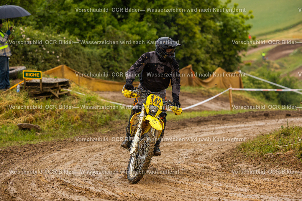 Schefflenz Sonntag R6-7398 | OCR Bilder Fotograf Eisenach Michael Schröder