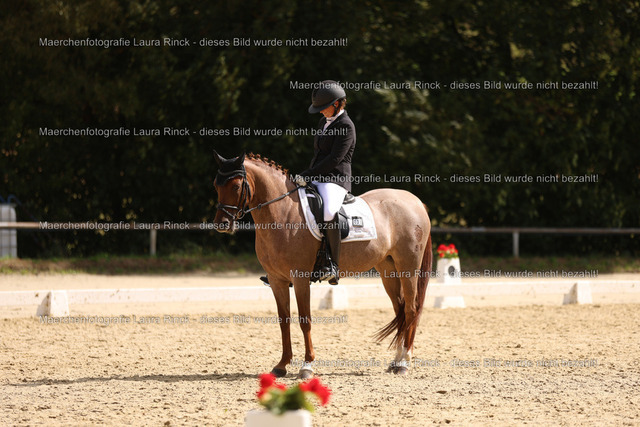 HG9A1781 | laurarinckfotografie - Realisiert mit Pictrs.com