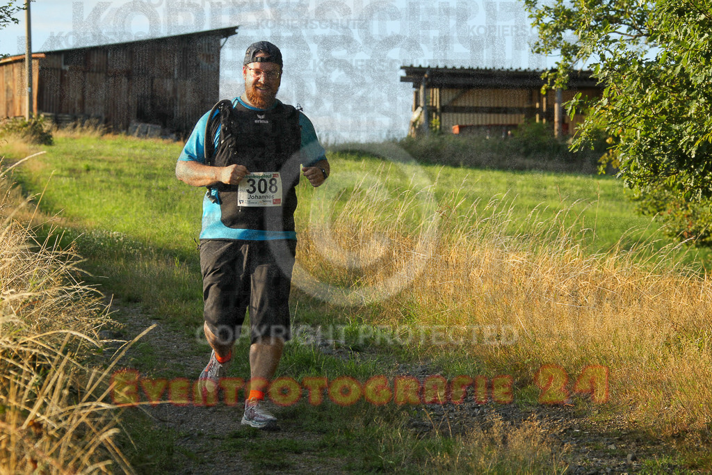 250801_1950_EV4_8893 | Sportfotografie im Rhein-Sieg Kreis, Köln, Bonn, NRW, Rheinland Pfalz, Hessen, etc. Unser Tätigkeitsfeld umfasst den Laufsport vom Volkslauf über den Marathon, Duathlon, Triathon bis zum Ultralauf wie Kölnpfad Ultra oder Schindertrail.