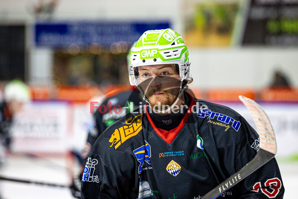Peißenberg MINERS gegen ERV Schweinfurt | Eishockey Bayernliga 2025/26 Vorrunde 15. Spieltag, Peißenberg MINERS gegen ERV Schweinfurt, 20251130,Weiland PARRISH (MINERS 13) Portrait,2025-11-30 in Peißenberg (flatbuy Arena Peißenberg), Weiland PARRISH (MINERS 13)Copyright: WolfgangxLindner www.foto-lindner.de