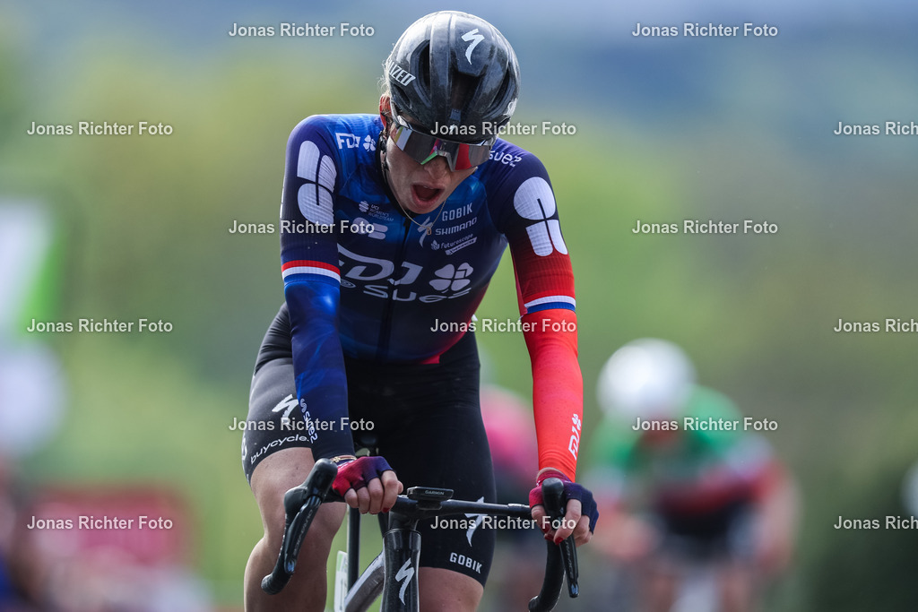 La Fleche Wallonne Femmes 2025 | Radsport UCI World Tour Women Elite La Fleche Wallonne Femmes am 23.04.2025 in HuyDemi Vollering ( FDJ Suez )Foto: Revierfoto - Realisiert mit Pictrs.com