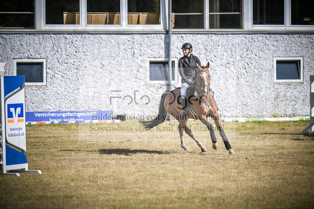 DOS_0673 | Entdecke hochwertige Reitturnierfotos von Foto Oger. Professionell, emotional und authentisch – jetzt Lieblingsmomente im Shop bestellen.Deutschlandweite Turnierfotografie. - Realisiert mit Pictrs.com