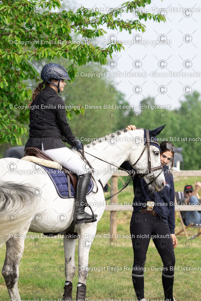CL5A1128 | Emilia Reinking Fotografie - Realisiert mit Pictrs.com