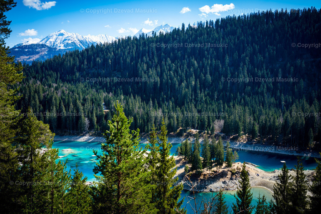 Caumasee | Ich fotografiere Landschaften, Produkte und erstelle für Sie Firmenportraits. Engagieren Sie mich für den nächsten Projekt. - Realisiert mit Pictrs.com