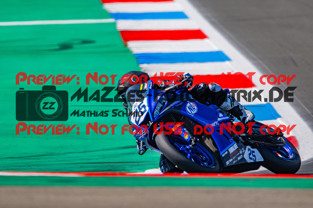 MaZZes_Fotomatrix-220423-99271 | Fotograf Mathias Schmid
Sportfotograf,
Eventfotograf,
Hochzeitsfotograf,
Portraitfotograf