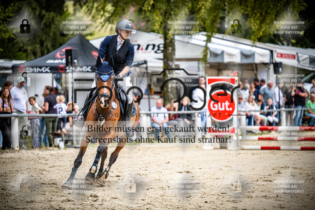 Turnier Laggenbeck 2026-15-0176 | Entdecke hochwertige Reitturnierfotos von Foto Oger. Professionell, emotional und authentisch – jetzt Lieblingsmomente im Shop bestellen.Deutschlandweite Turnierfotografie. - Realisiert mit Pictrs.com